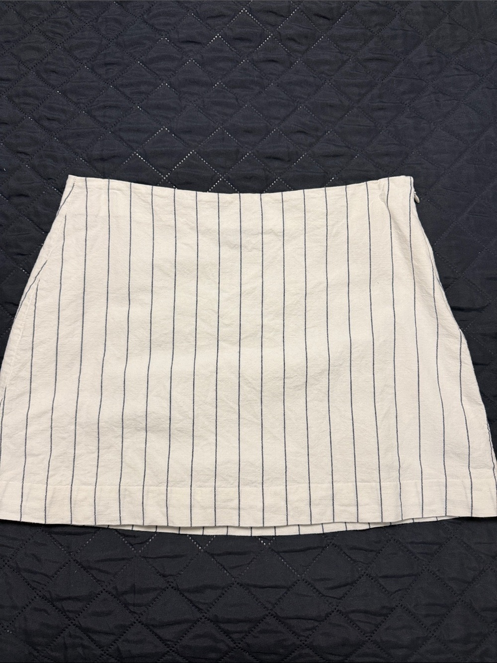 GAP Cream Mini Skirt with Navy Pinstripes